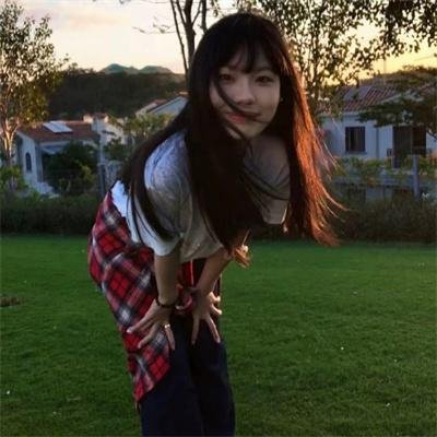 两个月亮